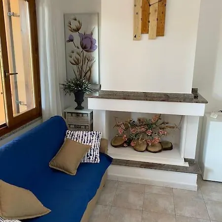 Casa Vacanze Porto Frailis アパート *