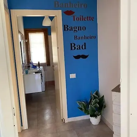 Casa Vacanze Porto Frailis アパート アルバタクス