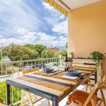 Porto Frailis Apartment *