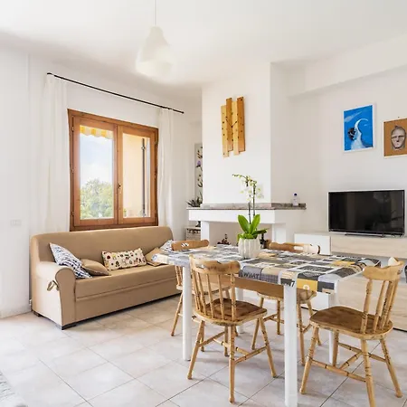 Porto Frailis Apartment *
